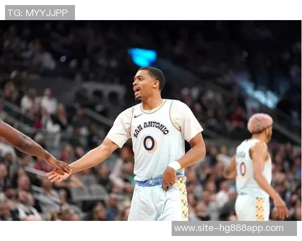 凯尔登强调团队合作的重要性热手球员将获得更多投篮机会 凯尔登强调团队合作的重要性热手球员将获得更多投篮机会