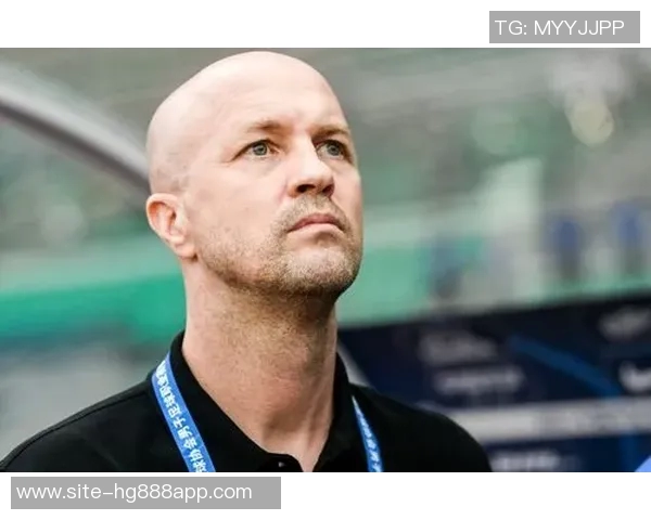 阿贾克斯计划邀请小克鲁伊夫担任技术总监以寻找新任主帅